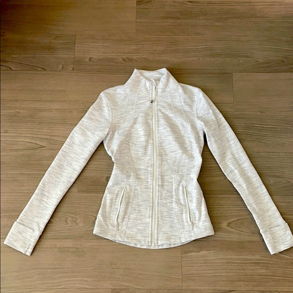 Lululemon Define Jacket in Light Grey in size 2